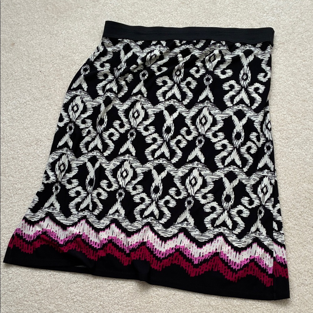 Susan Lawrence Black & White Midi Skirt with Pink Accent Hem